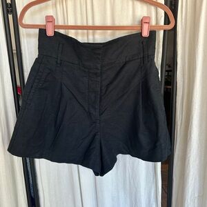 Wilfred Aritzia size 4 Linen Paperbag Shorts High Waisted